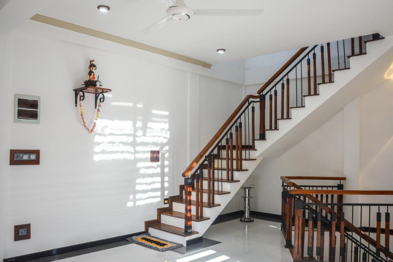 Janu Homestay Tangalle Bagian luar foto