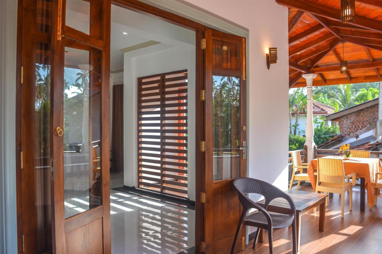Janu Homestay Tangalle Bagian luar foto