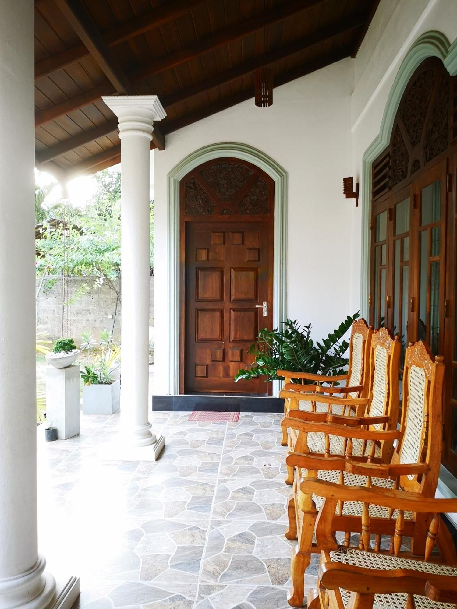 Janu Homestay Tangalle Bagian luar foto