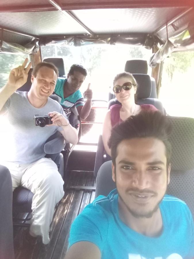 Janu Homestay Tangalle Bagian luar foto